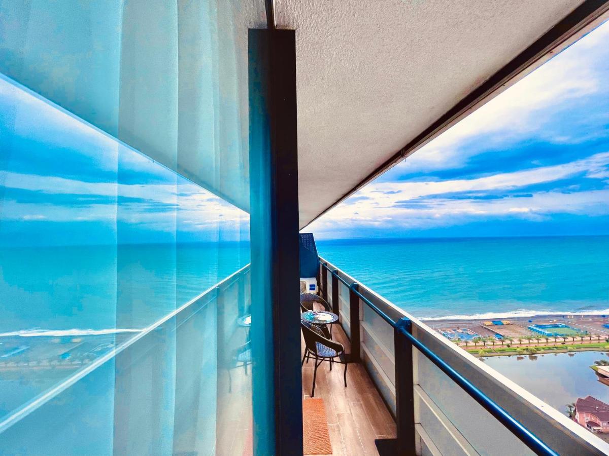 Marvella Orbi City Sea View Batumi Esterno foto