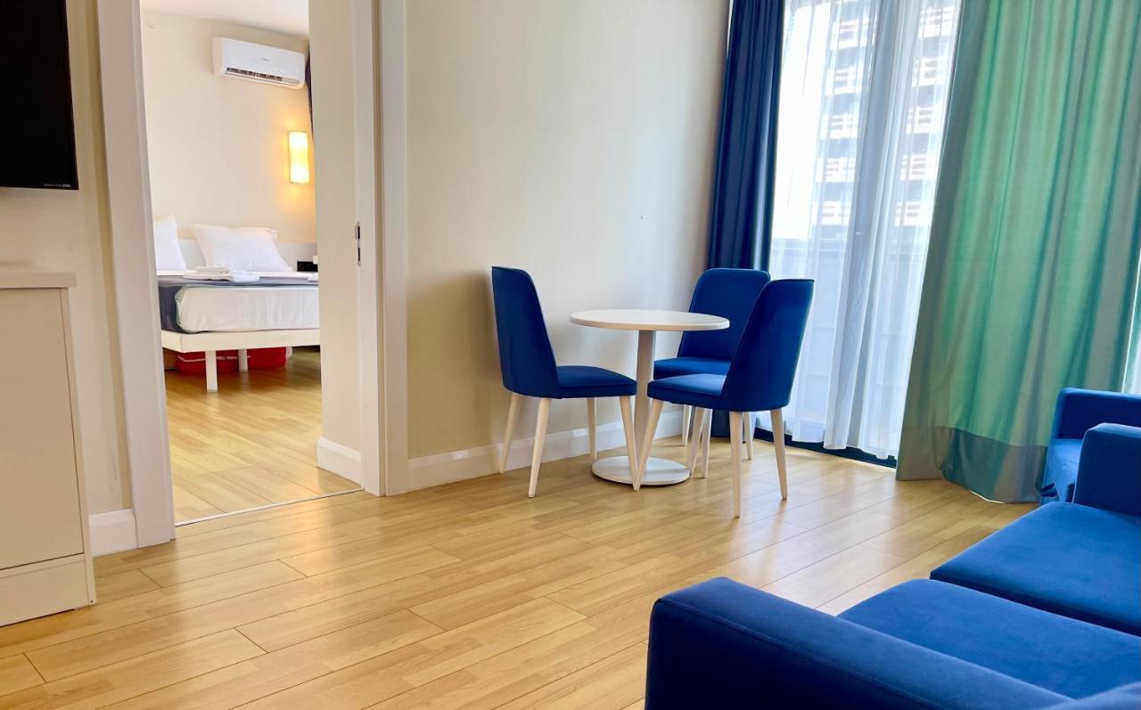 Marvella Orbi City Sea View Batumi Esterno foto