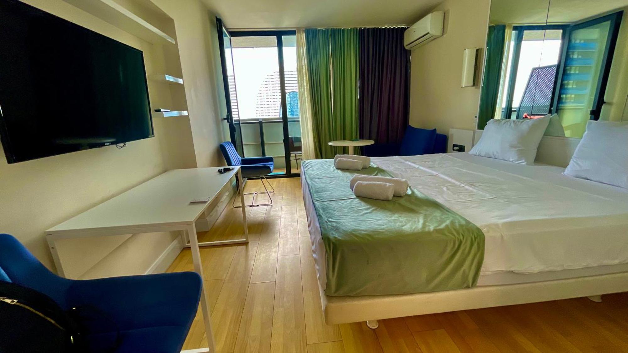 Marvella Orbi City Sea View Batumi Esterno foto