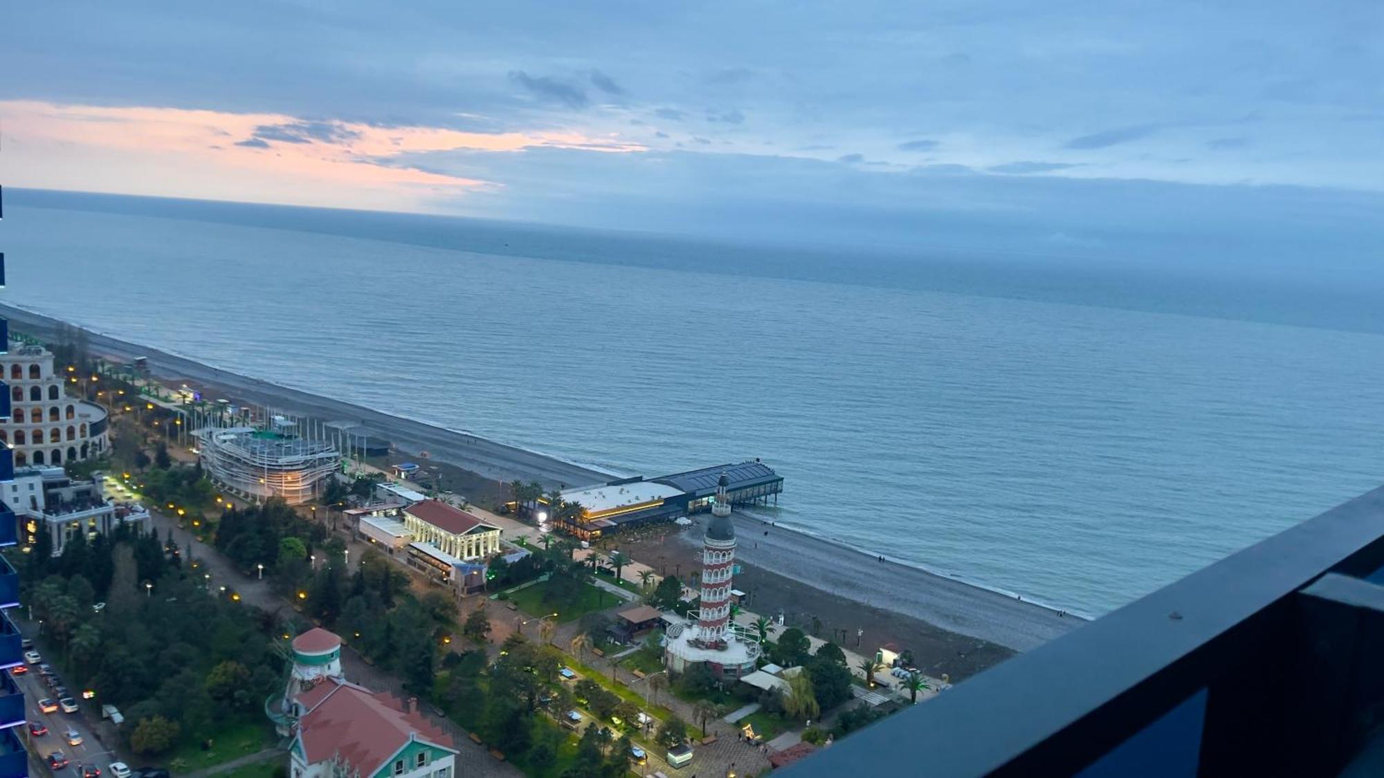 Marvella Orbi City Sea View Batumi Esterno foto