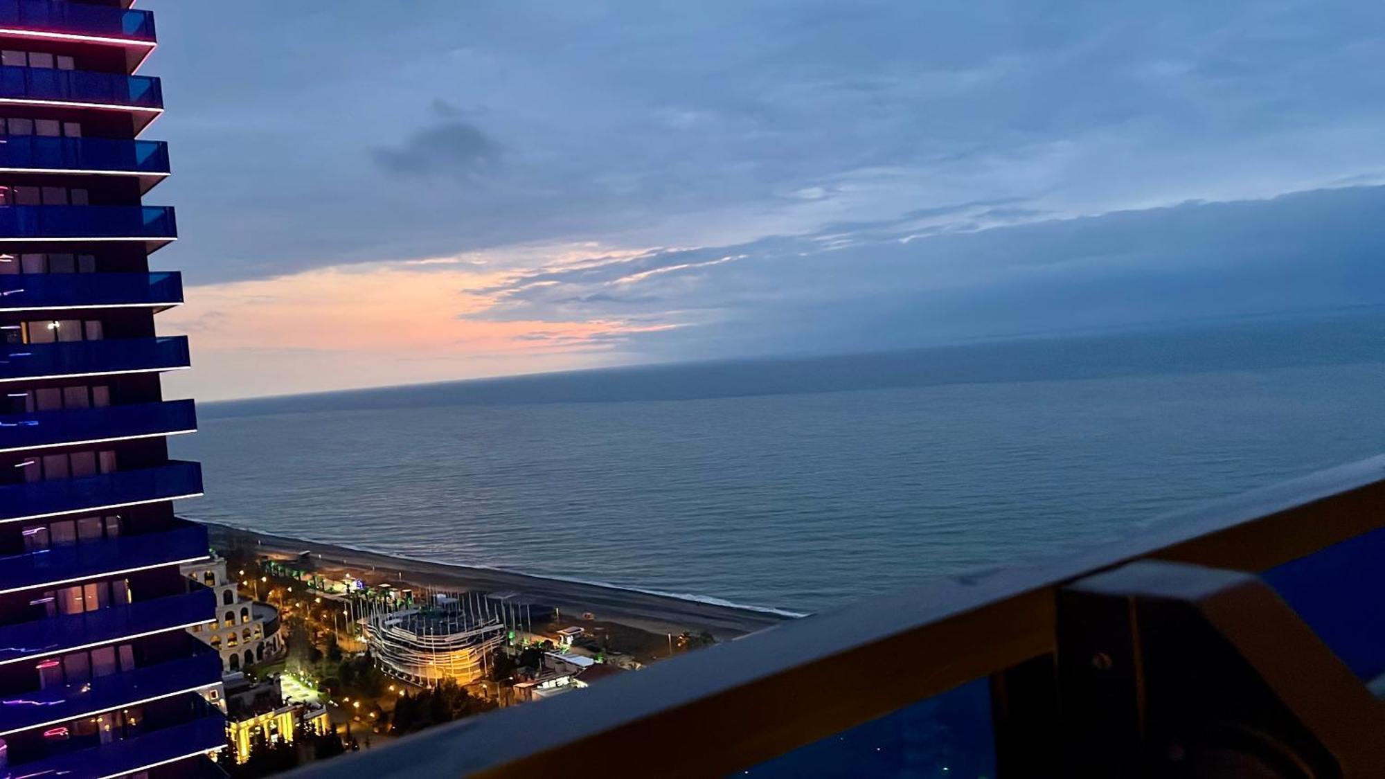 Marvella Orbi City Sea View Batumi Esterno foto
