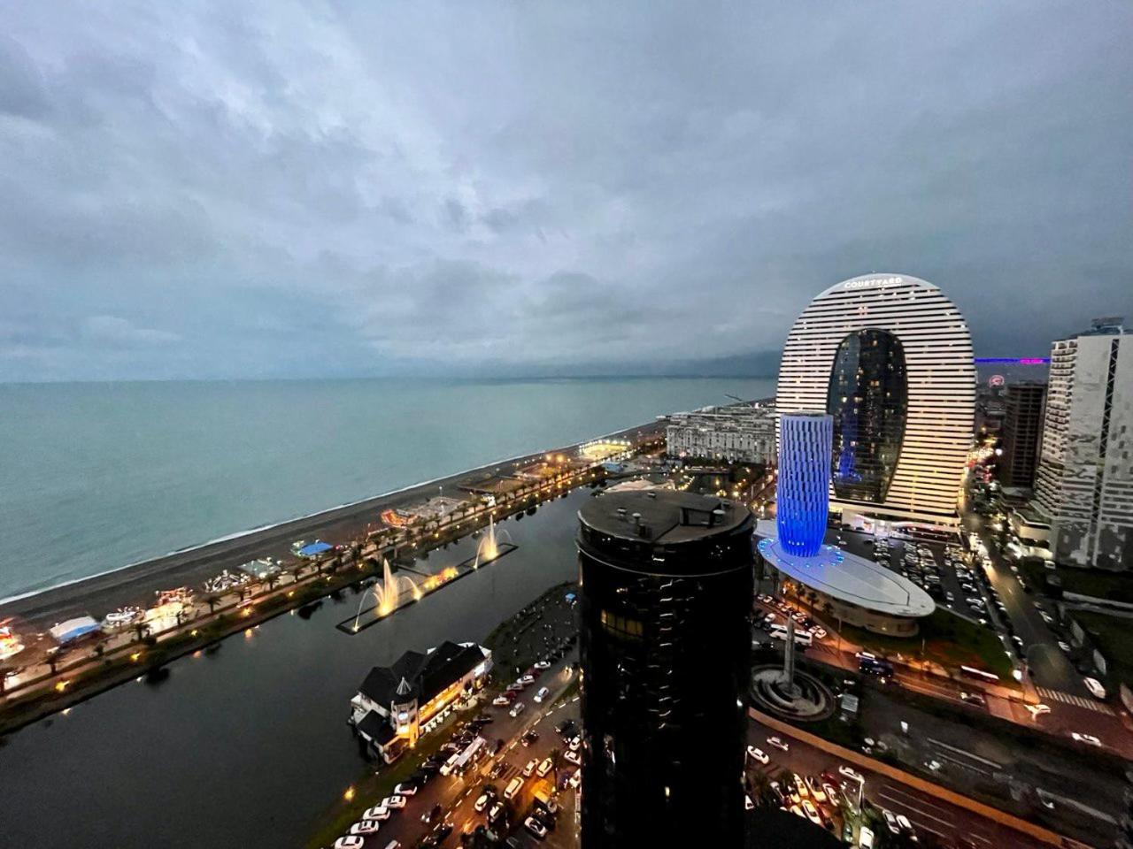 Marvella Orbi City Sea View Batumi Esterno foto
